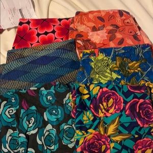 6 pairs of LuLaRoe TC Leggings